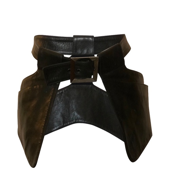 Thierry Mugler | Accessories | Wanted Iso This Thierry  display picture 2
